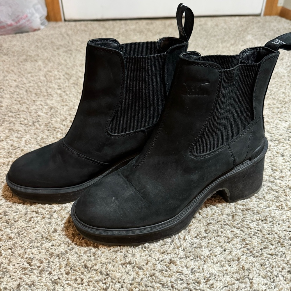 Sorel Black Chelsea Ankle Boots
